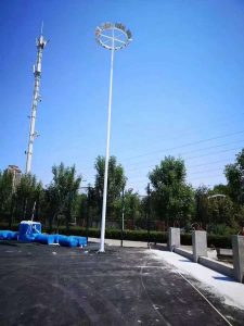 淮安道路与物流园高杆灯配置指南:照度、基础与维护